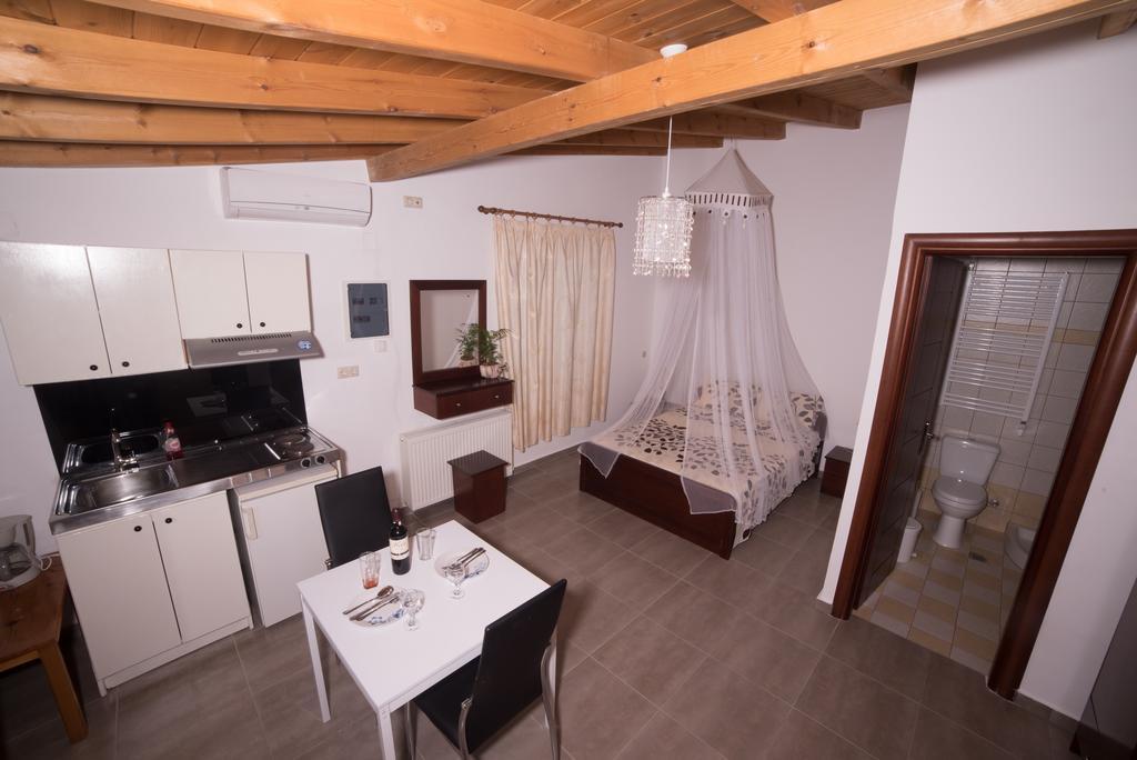Bodikos Villas & Apartments Пицидия Экстерьер фото
